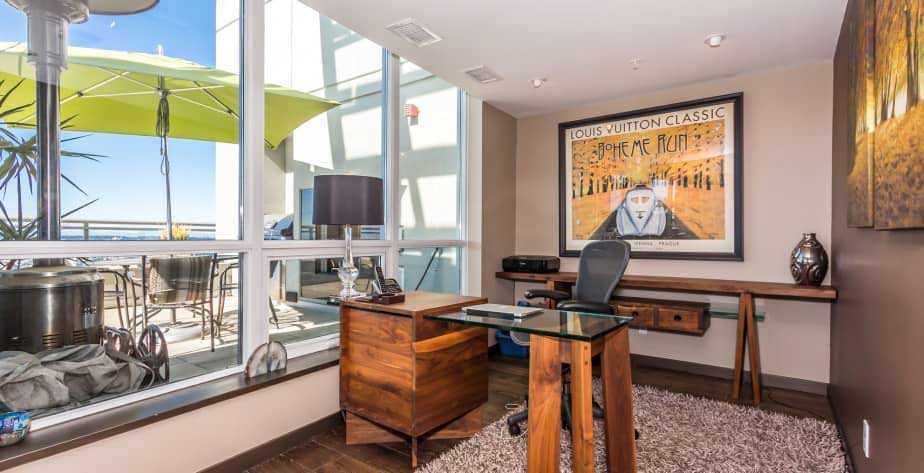FEATURED-PROPERTY-FURNISHED-PENTHOUSE-IN-CAPITOL-DOWNTOWN